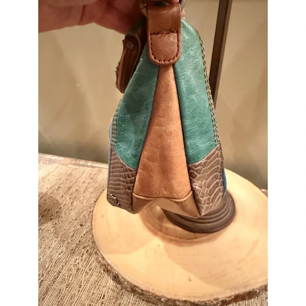 The Sak Silverlake Leather Rare Stripe Color Block Crossbody Bag  Festival‎ Boho